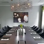 Continental Отель