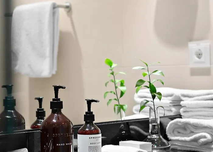 Continental Hotell 5*