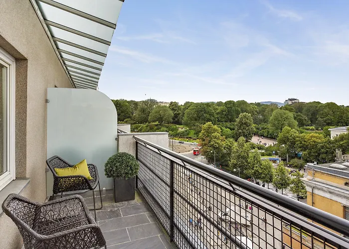 Hotell Continental 5*