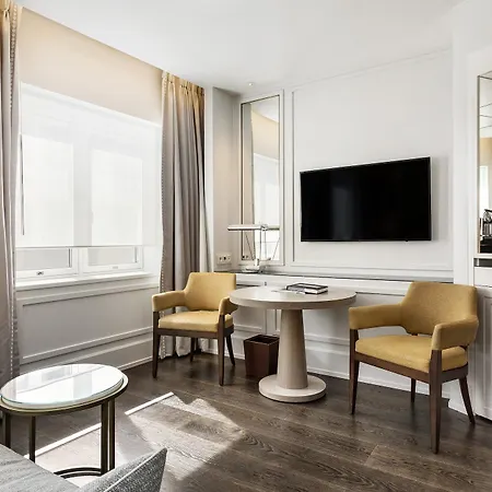 Continental Hotel