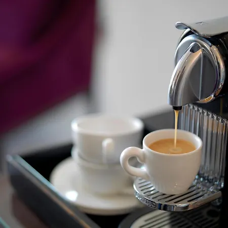 Continental Hotell 5*