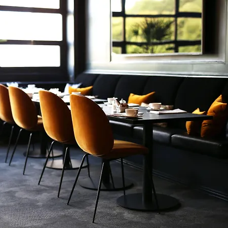 Hotell Continental 5*